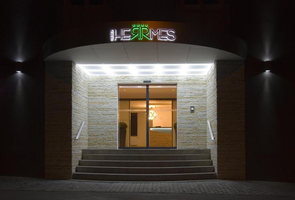 פראג Hotel Herrmes מראה חיצוני תמונה